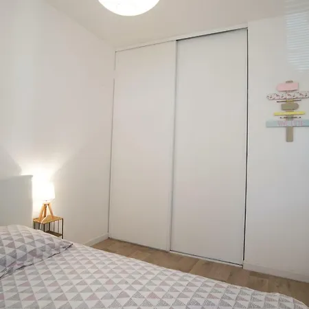 Appartamento Anglet/biarritz Vue Sur L'océan Et Le Phare équipé D'une Piscine+parking Anglet